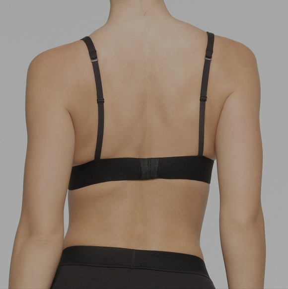 SKIMS Cotton Rib Plunge Bralette Size:Large Soot - Picture 8 of 8